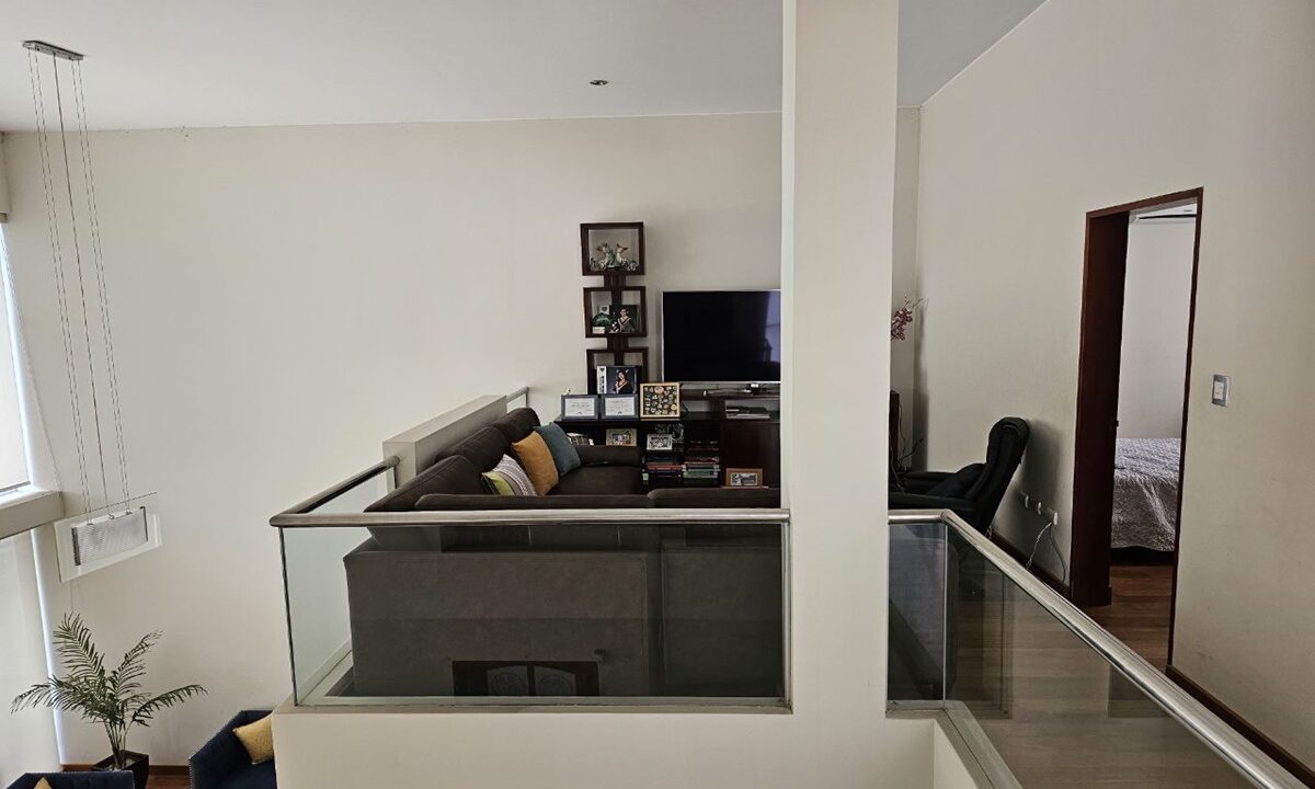 hall 2do piso 1